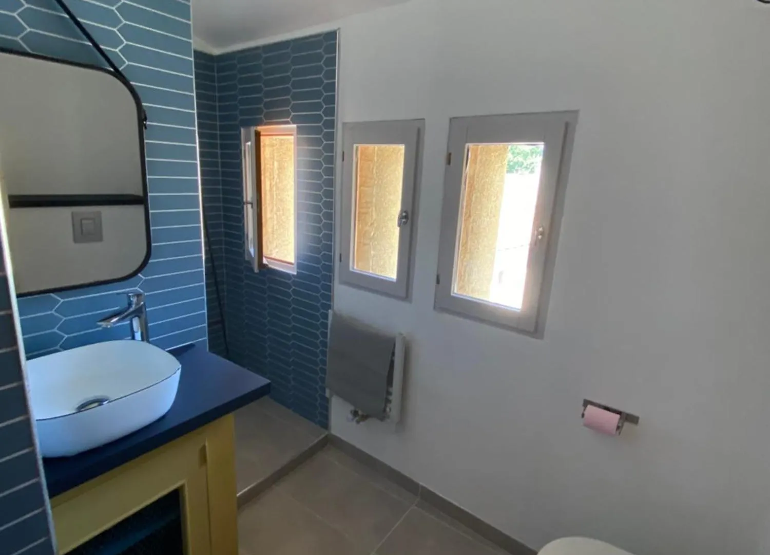 Appartement Atypique Sous Les Toits D'Avignon Au Coeur De L'Intra-Muros Avec Parking Apartment Avignon